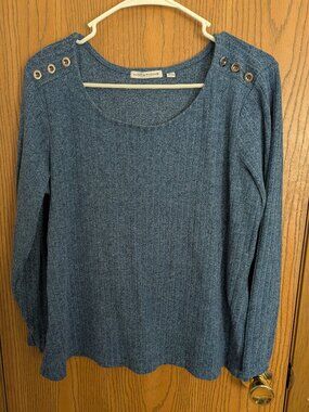 Notations Knit Long Sleeve Pull Over Top w/ Shoulder Button Accents Blue-PL